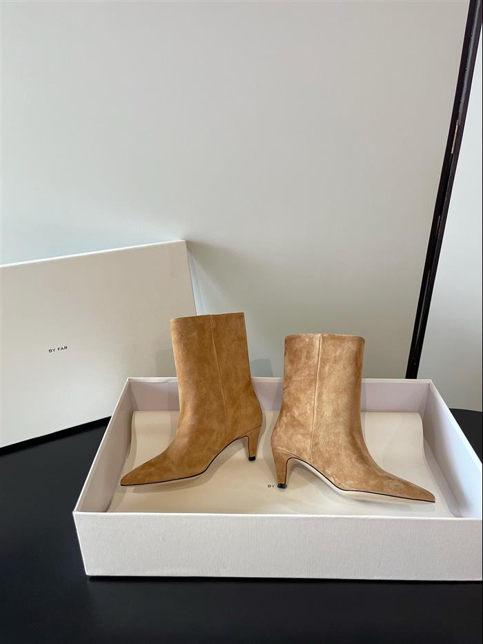 20251128172734374 390